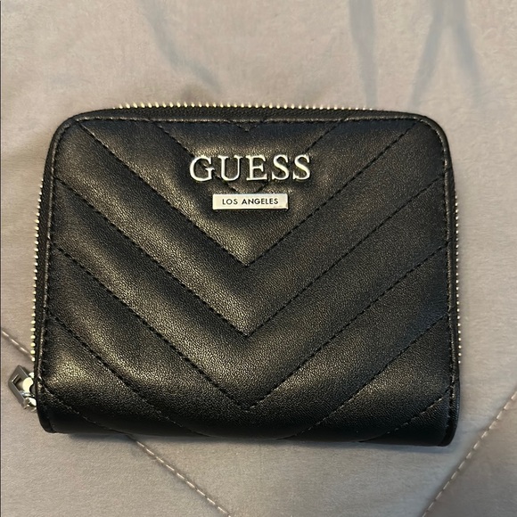 GUESS Black Women's Wallet - Picture 1 of 4
